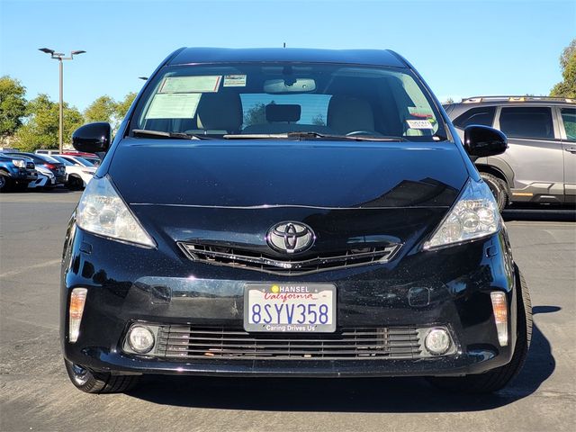 2014 Toyota Prius v Five