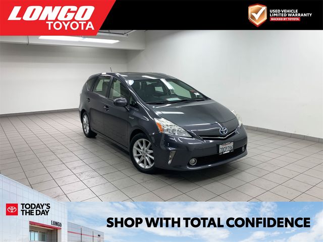 2014 Toyota Prius v Five