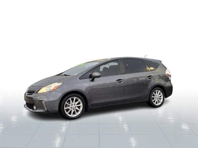 2014 Toyota Prius v Five