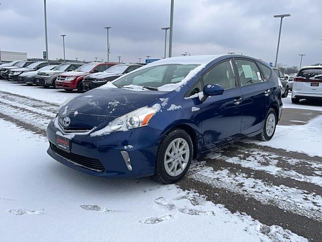 2014 Toyota Prius v Two