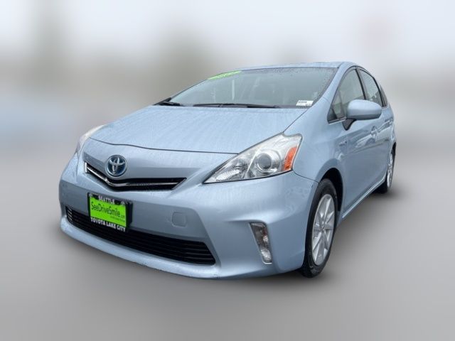 2014 Toyota Prius v Two