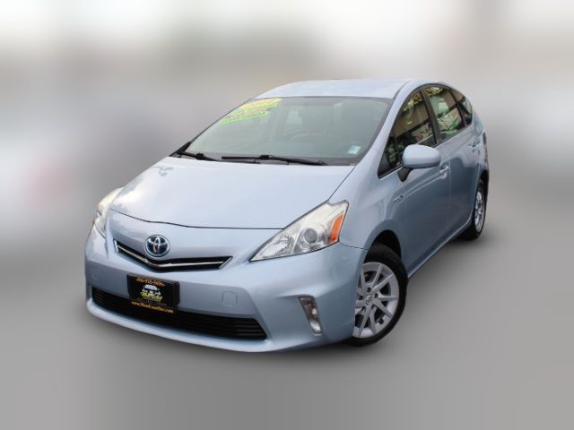 2014 Toyota Prius v Three