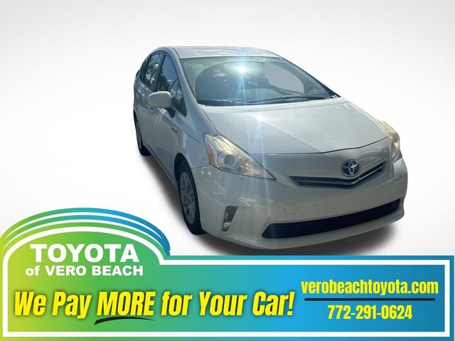 2014 Toyota Prius v Three