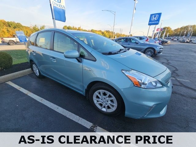 2014 Toyota Prius v Three