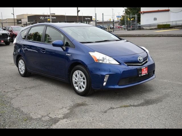 2014 Toyota Prius v Three