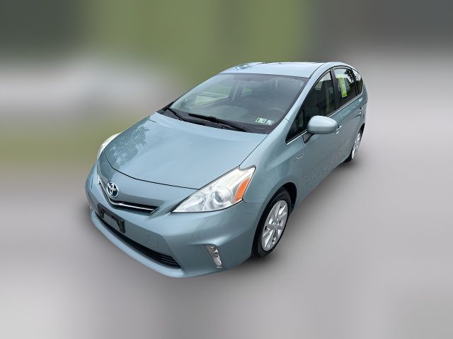 2014 Toyota Prius v Two