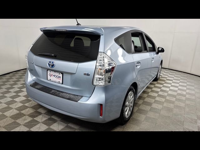 2014 Toyota Prius v Two