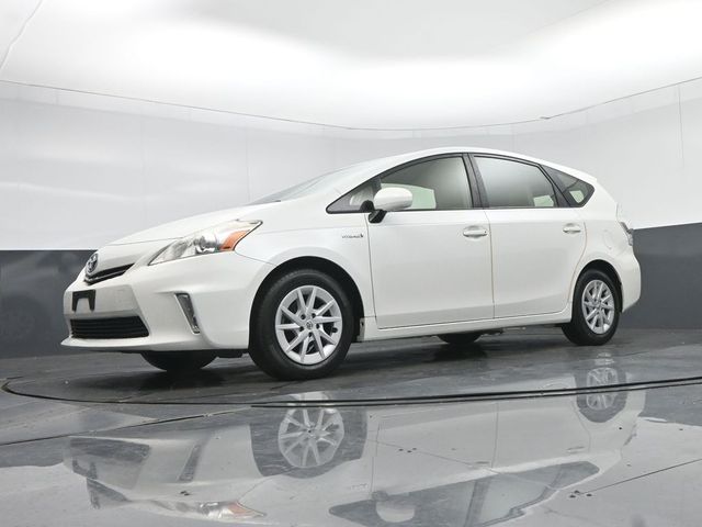 2014 Toyota Prius v Two
