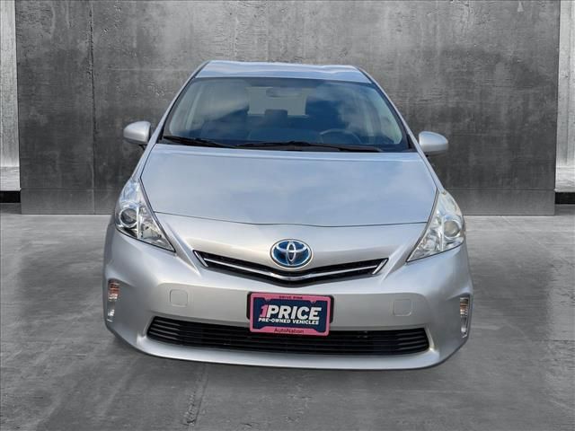 2014 Toyota Prius v Two