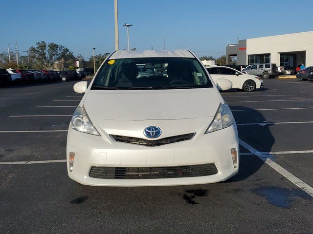 2014 Toyota Prius v Two