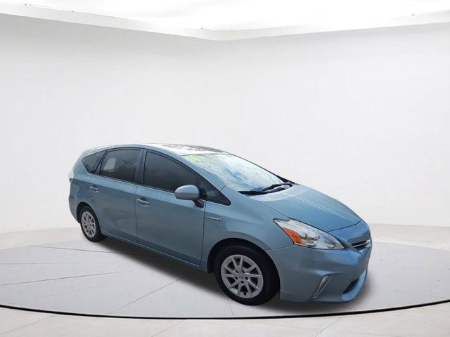 2014 Toyota Prius v Two