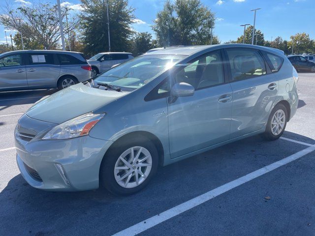 2014 Toyota Prius v Two