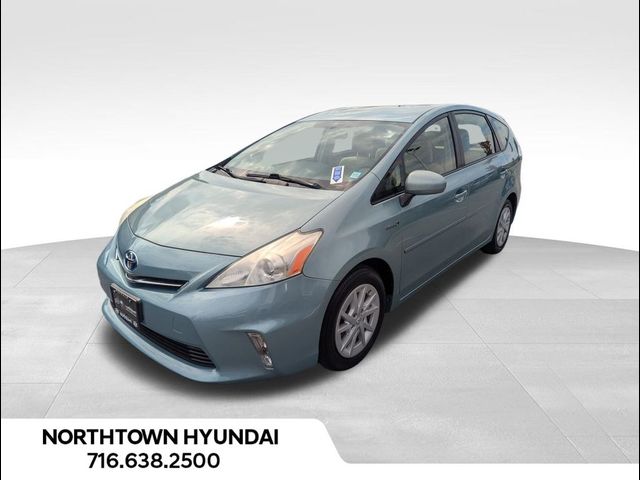 2014 Toyota Prius v Two