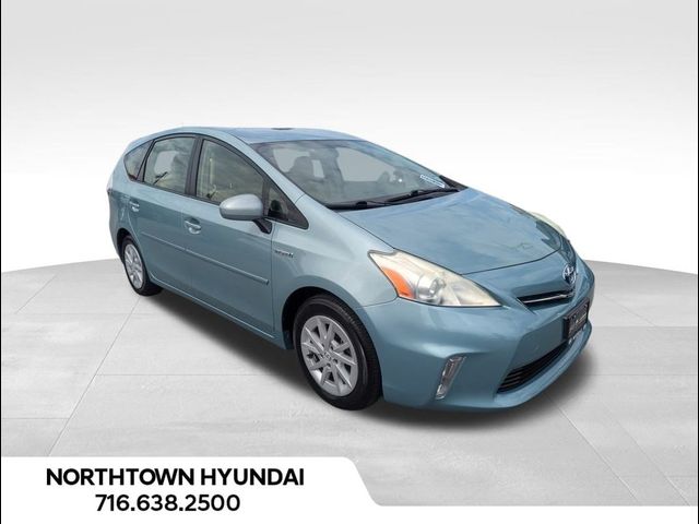 2014 Toyota Prius v Two