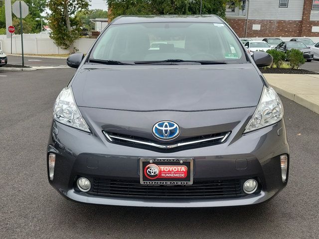 2014 Toyota Prius v Two