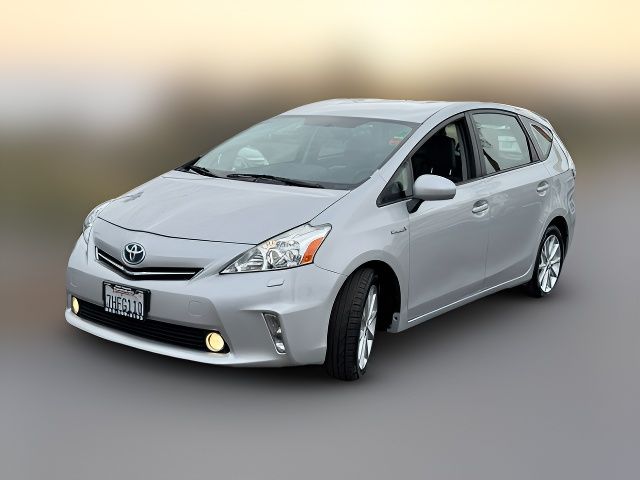 2014 Toyota Prius v Two