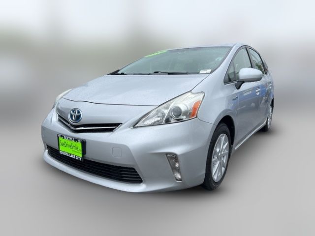 2014 Toyota Prius v Two