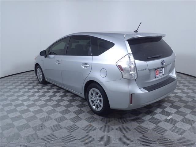 2014 Toyota Prius v Two