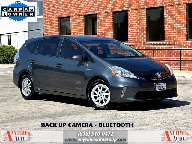 2014 Toyota Prius v Two