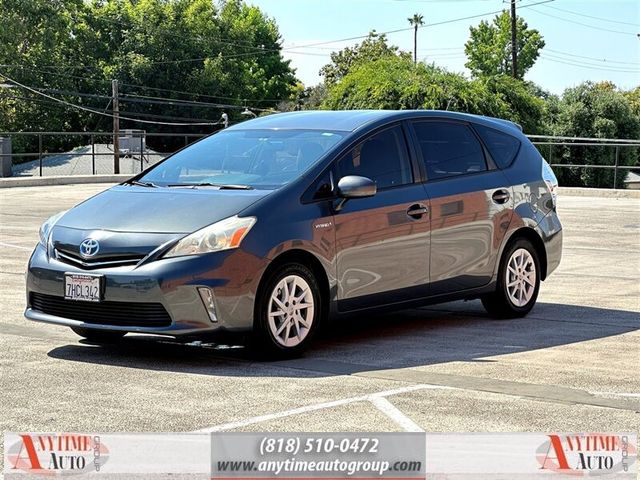 2014 Toyota Prius v Two