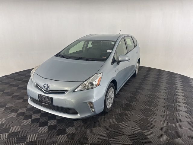 2014 Toyota Prius v Two