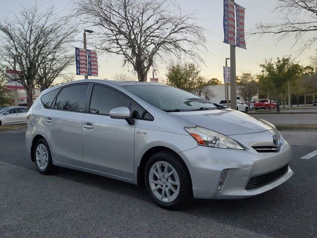 2014 Toyota Prius v Two