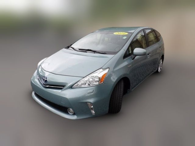 2014 Toyota Prius v Two