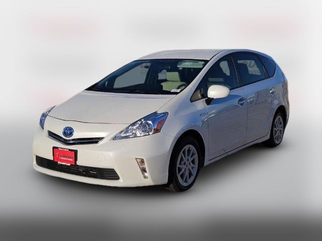 2014 Toyota Prius v Two