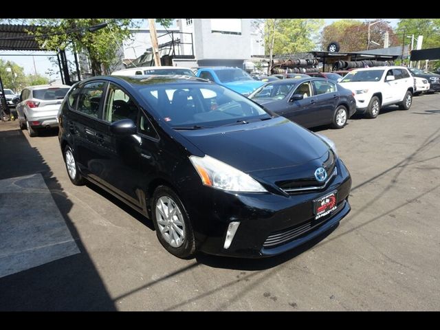 2014 Toyota Prius v Two