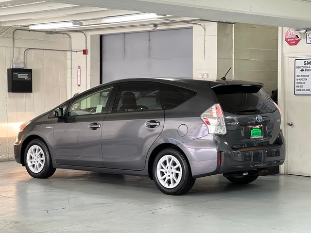 2014 Toyota Prius v Two