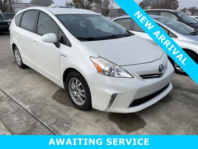 2014 Toyota Prius v Two