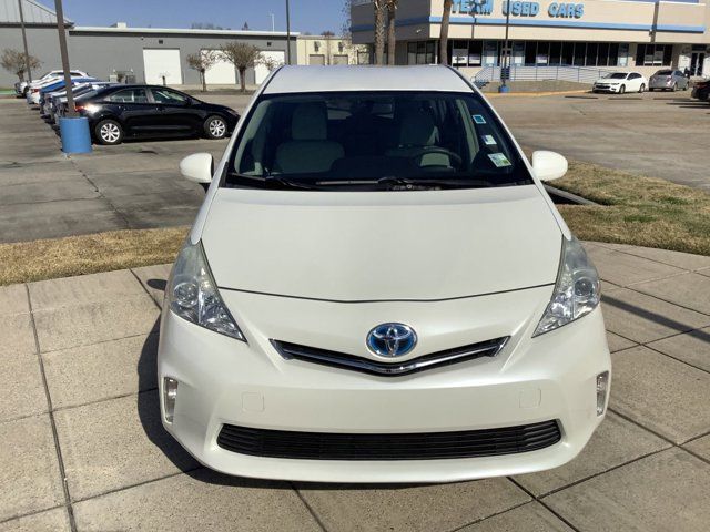 2014 Toyota Prius v Two