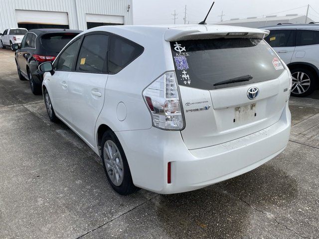 2014 Toyota Prius v Two