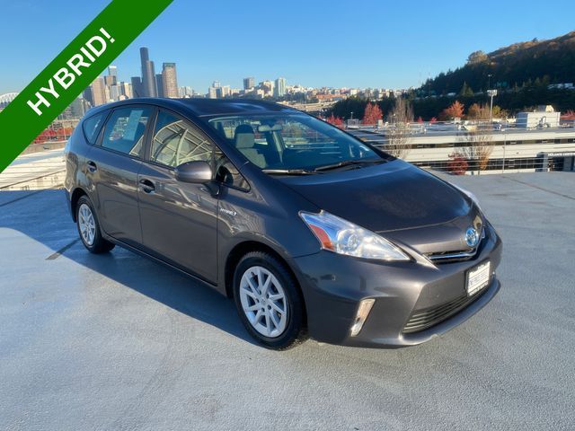 2014 Toyota Prius v Two