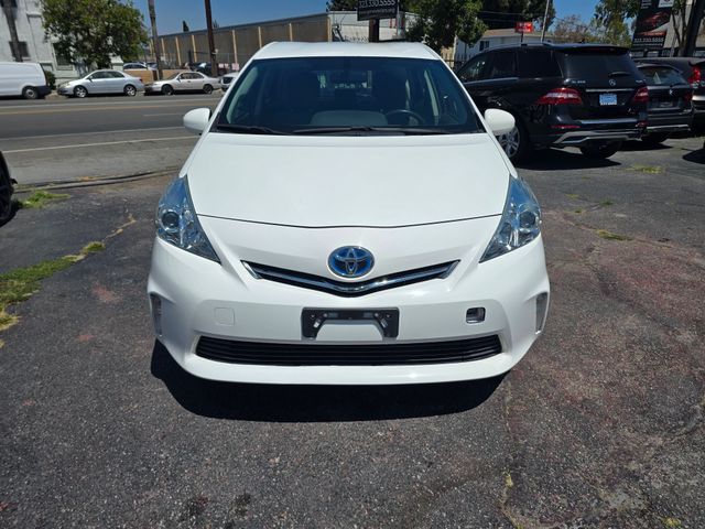 2014 Toyota Prius v Two