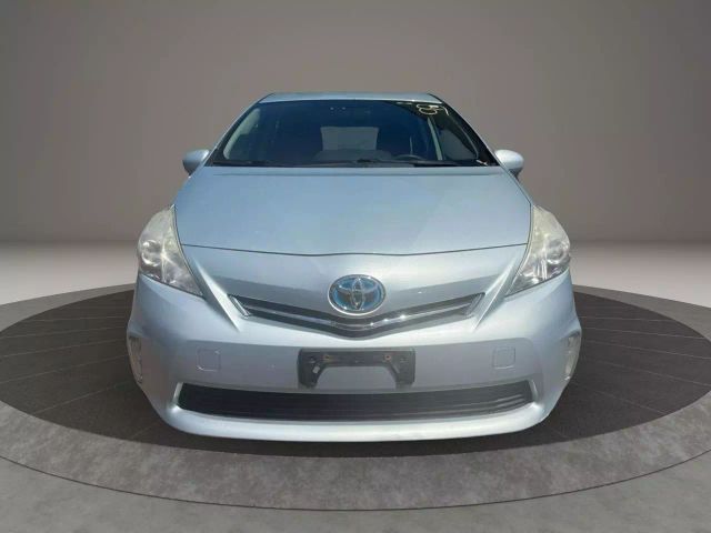 2014 Toyota Prius v Two
