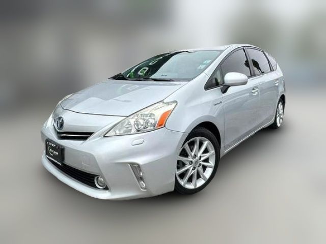 2014 Toyota Prius v Two