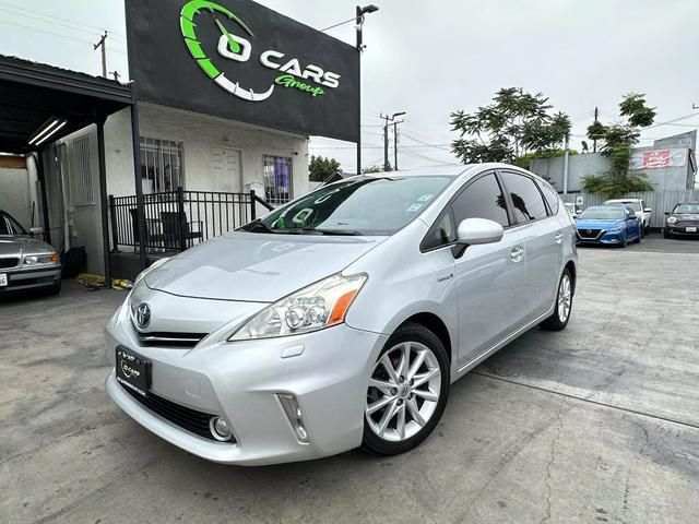 2014 Toyota Prius v Two