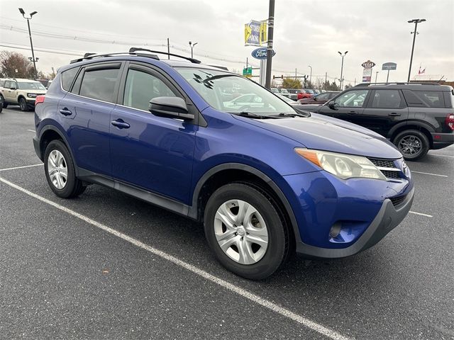 2014 Toyota RAV4 LE