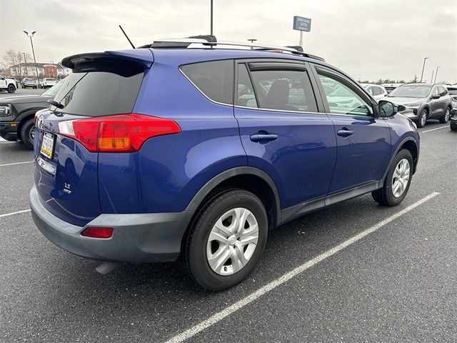 2014 Toyota RAV4 LE