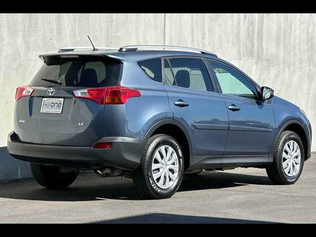 2014 Toyota RAV4 LE