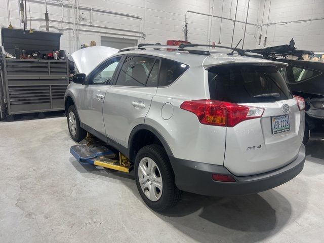 2014 Toyota RAV4 LE