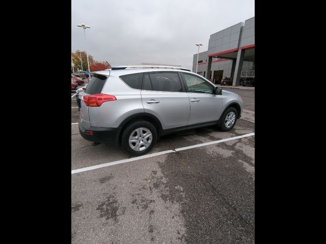 2014 Toyota RAV4 LE