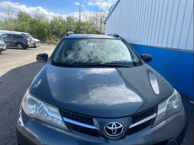 2014 Toyota RAV4 LE