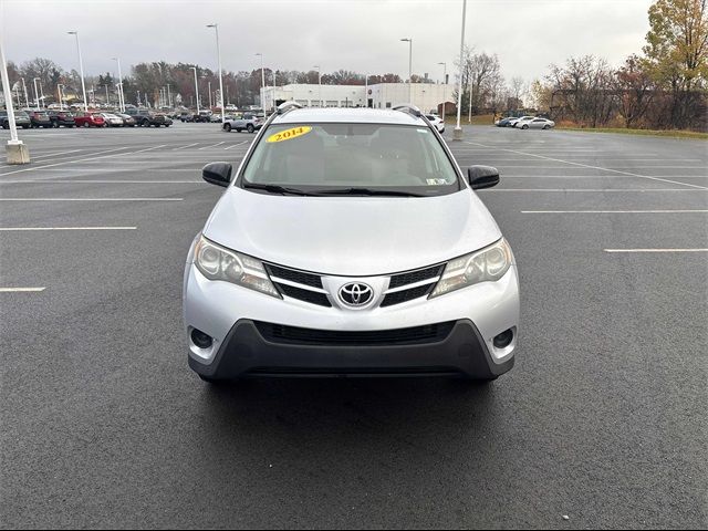 2014 Toyota RAV4 LE