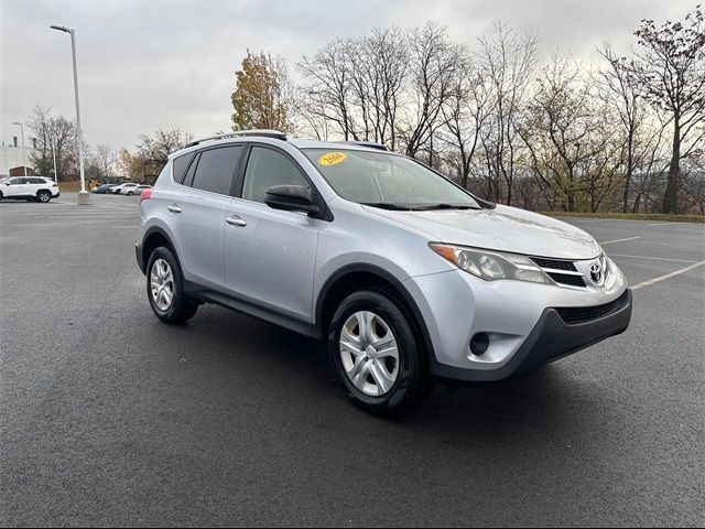 2014 Toyota RAV4 LE