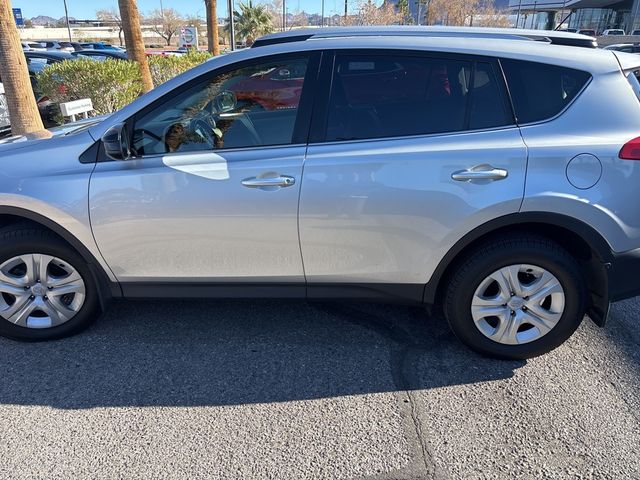 2014 Toyota RAV4 LE