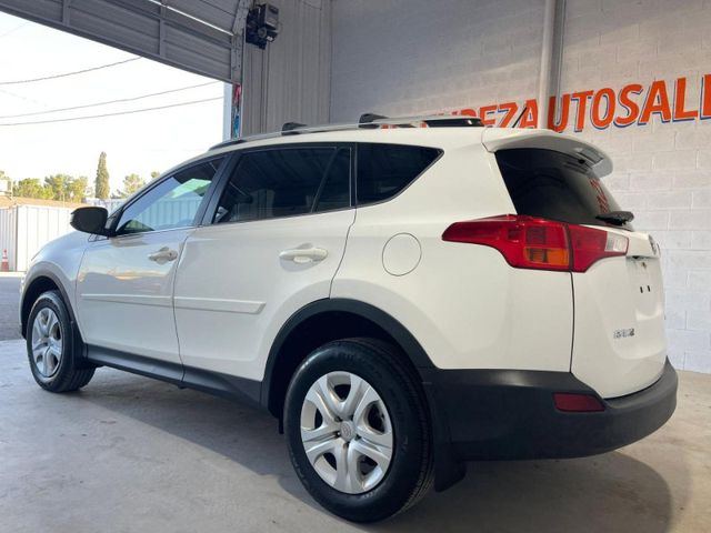 2014 Toyota RAV4 LE