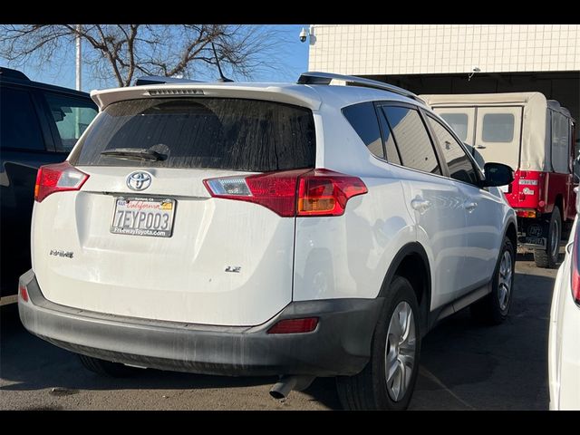 2014 Toyota RAV4 LE