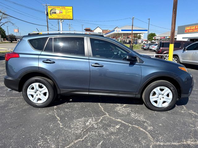 2014 Toyota RAV4 LE